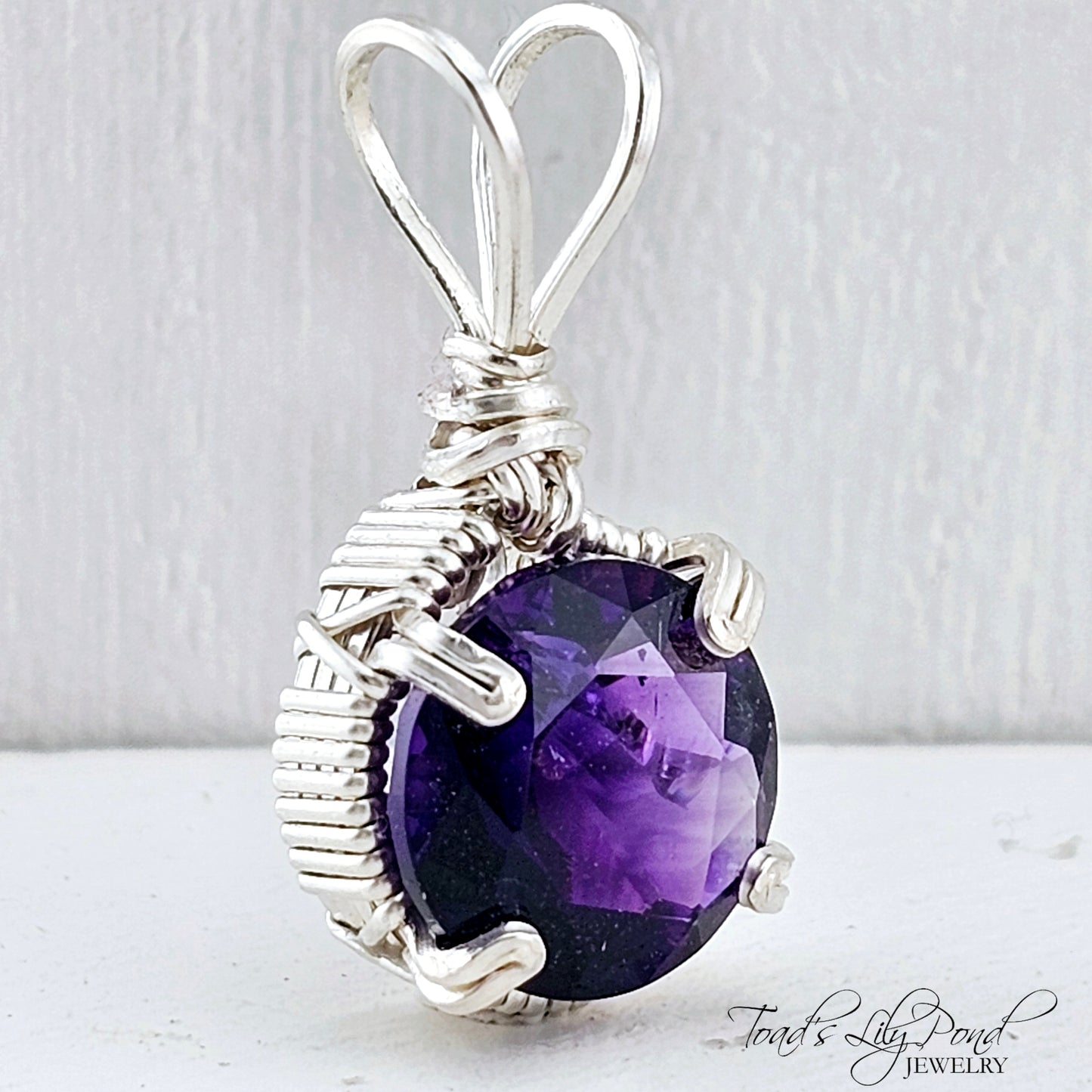 2.64ct Moroccan amethyst pendant in sterling silver